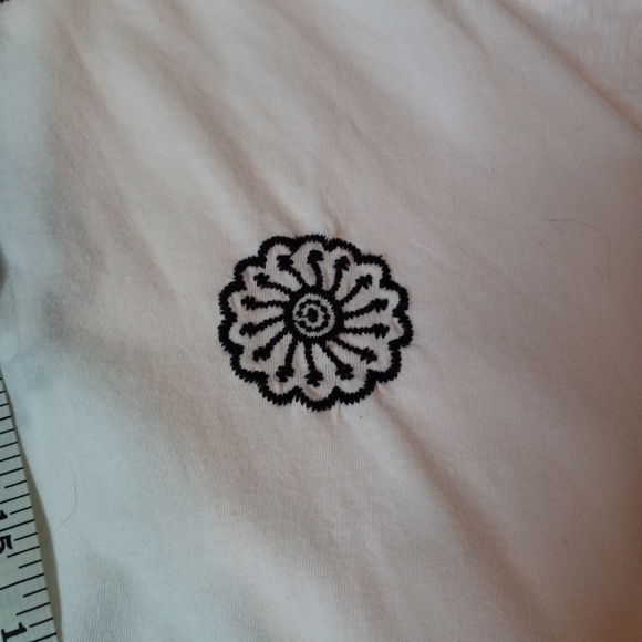 Johnny Was Short Oversized Embroidered Kimono Top - Picture 4 of 12